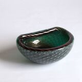 Vide poche bullicante et filigrana vert moucheté d’or, Murano 1950.