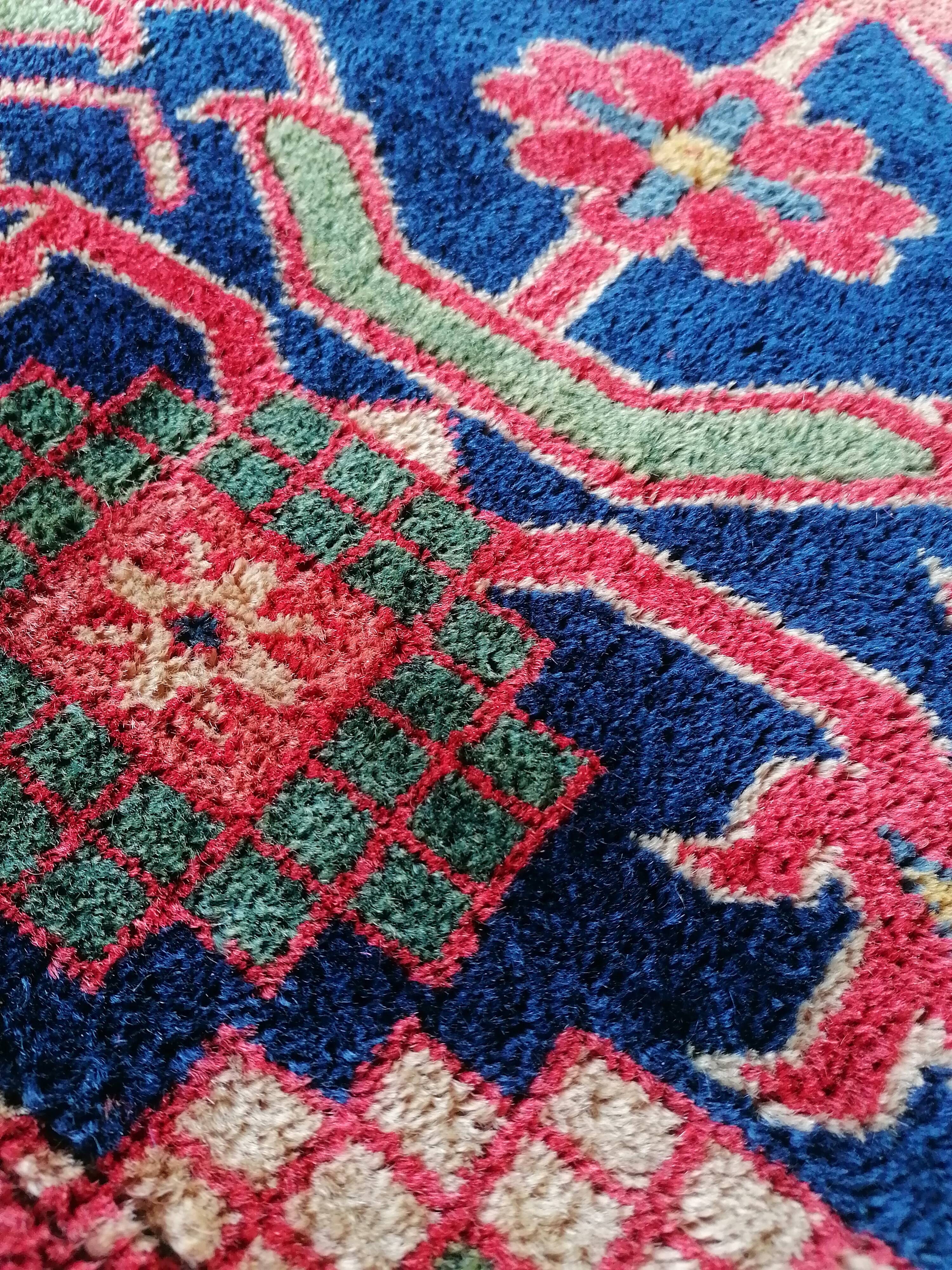 Antique Persian Heriz Afshar rug 200 x 276 cm