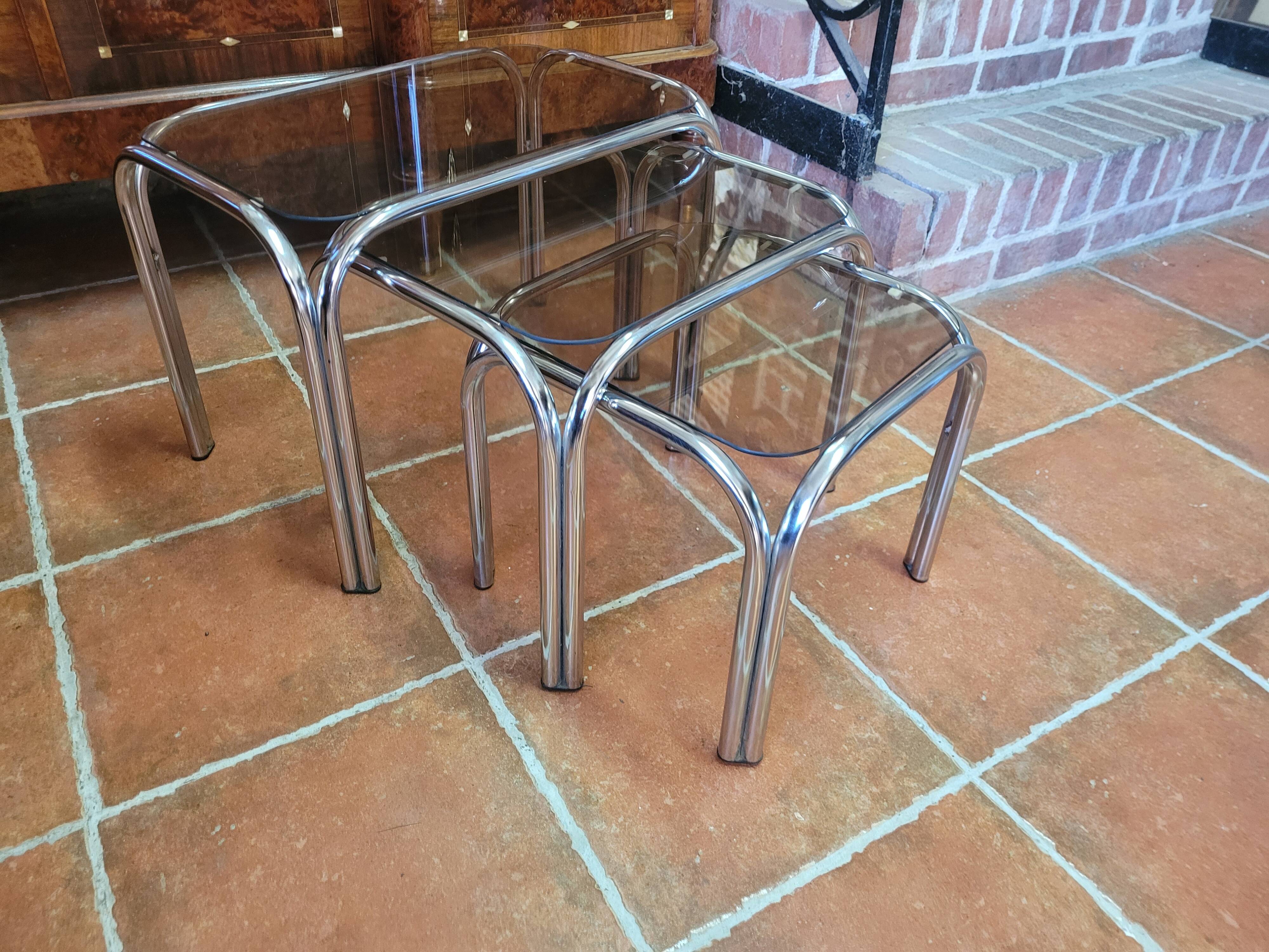 Chrome and smoked glass nesting table from the 70s
