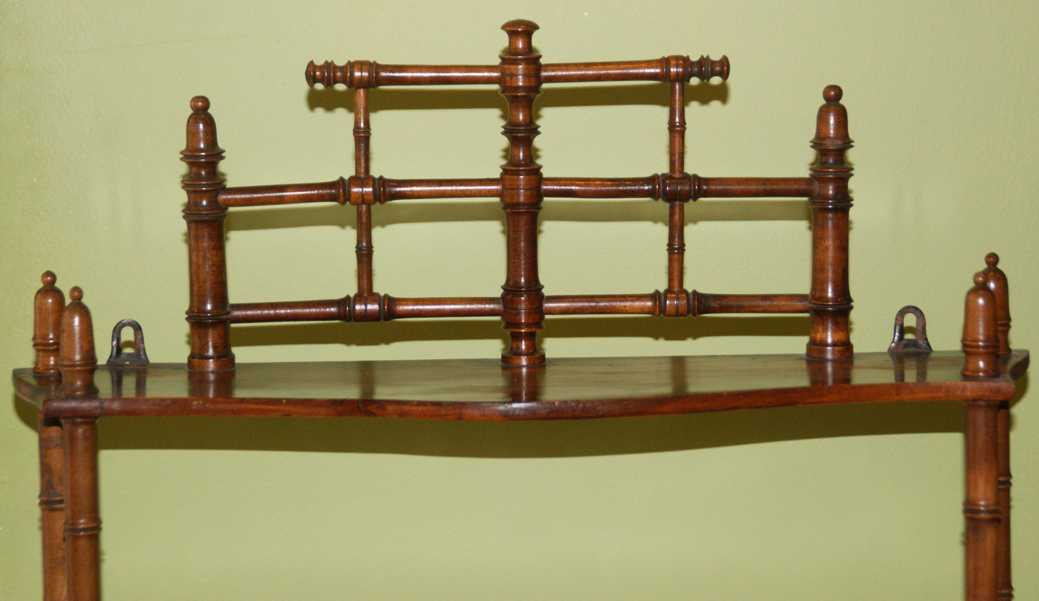 Napoleon III wall shelf in solid blond walnut in Asian bamboo style with 3 trays XIX