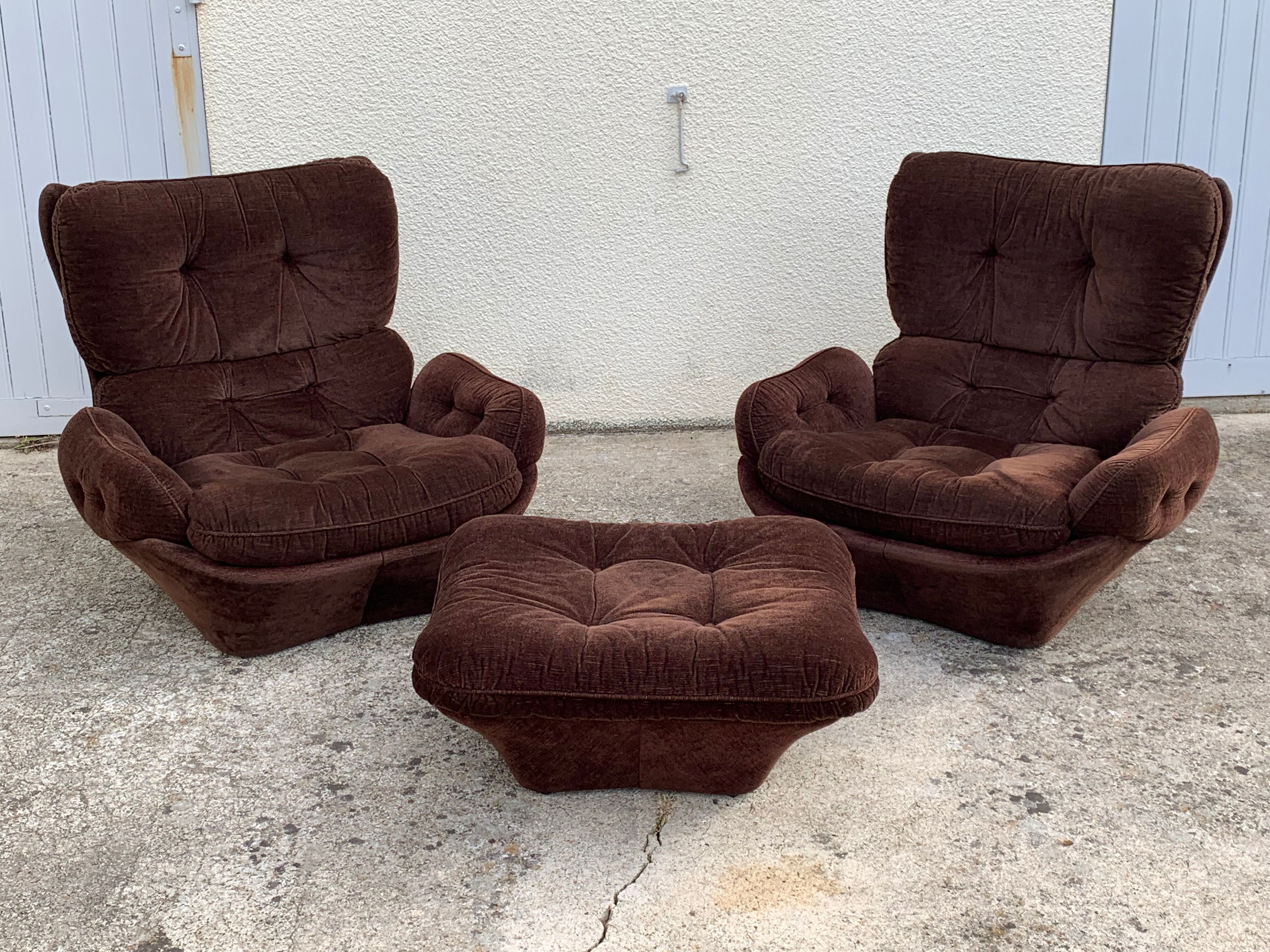 Space age 1970 beka armchairs and ottomans