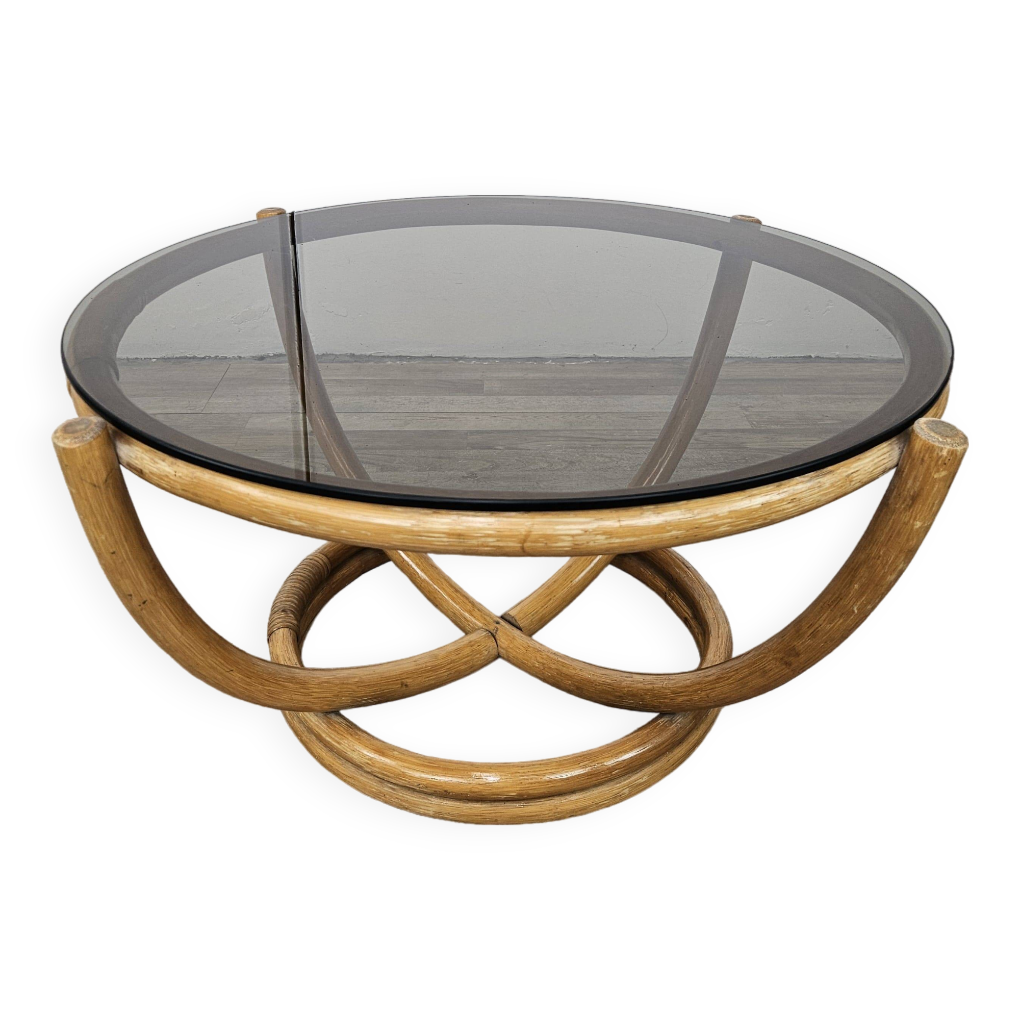 Table basse ronde vintage en bambou et verre fumé