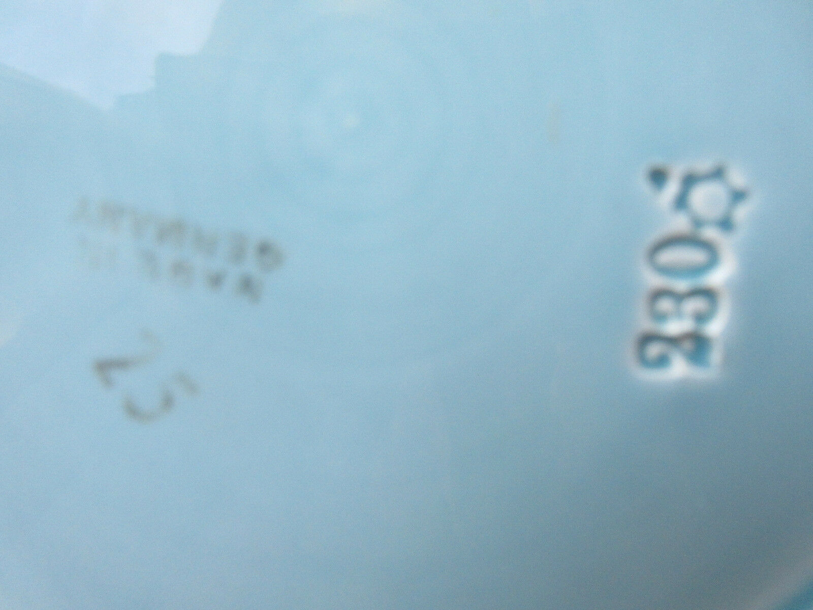 Dabbling Plate Made in Germany: 2 Perched Birds Pecking Grapes