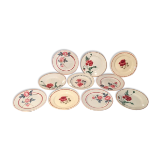 Assortment of 11 dessert plates