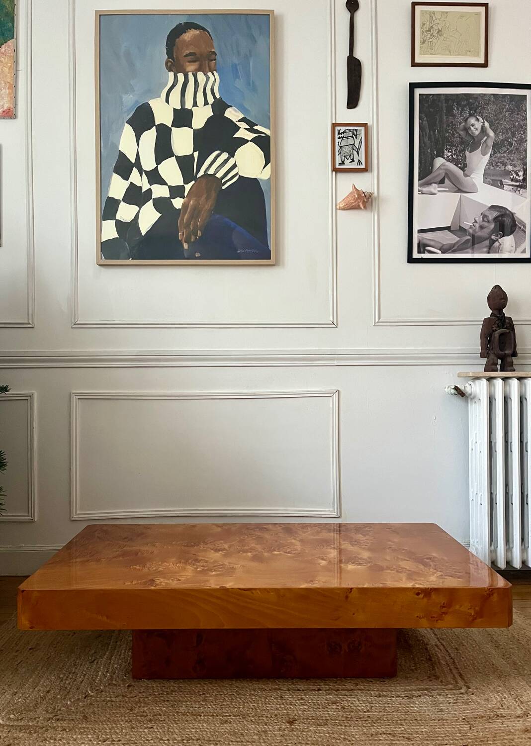 Table basse en loupe d’orme vintage 70 Rochebobois