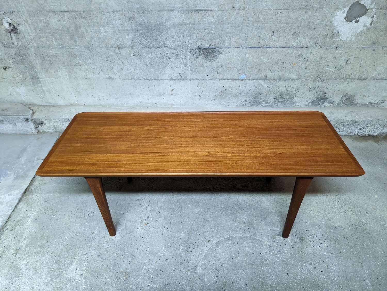 Mobelintarsia coffee table no 24