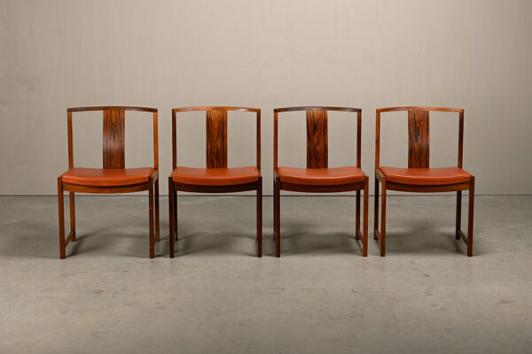 Chaises modèle 700 Steen Eiler Rasmussen