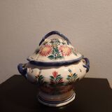 Henriot Quimper tureen
