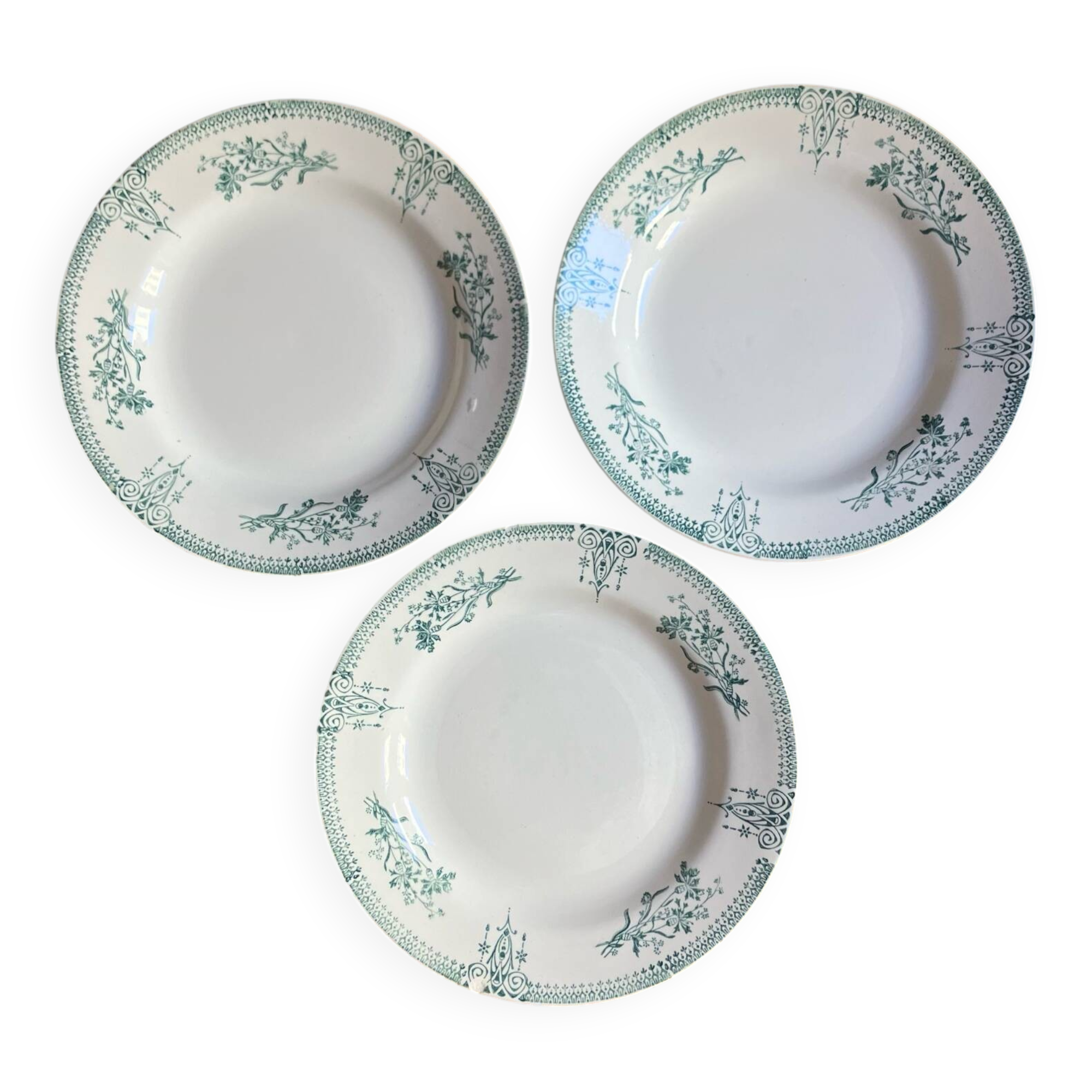 3 Terre de Fer soup plates