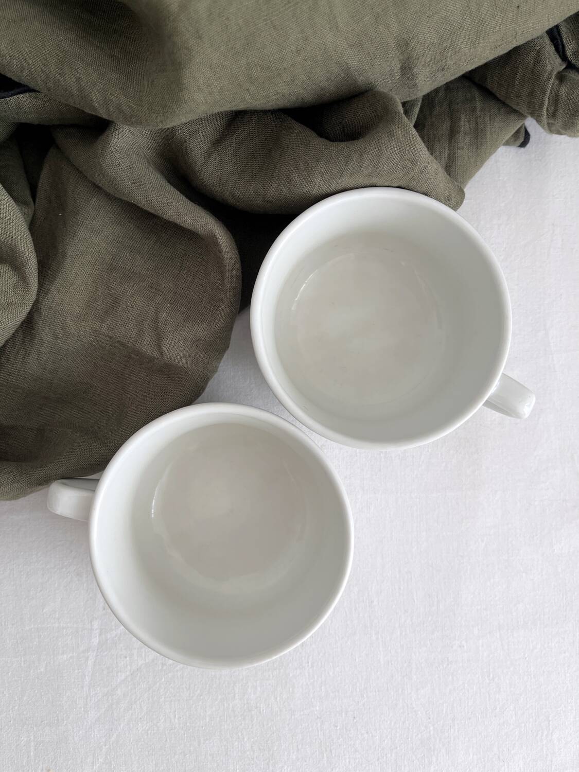 2 white porcelain cups Apilco vintage Parisian bistro