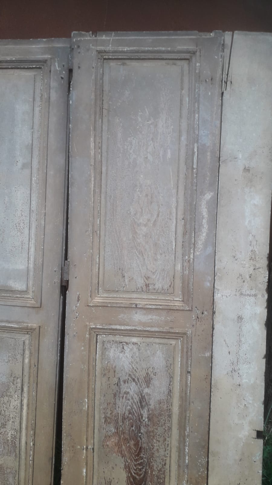2 old doors 1800
