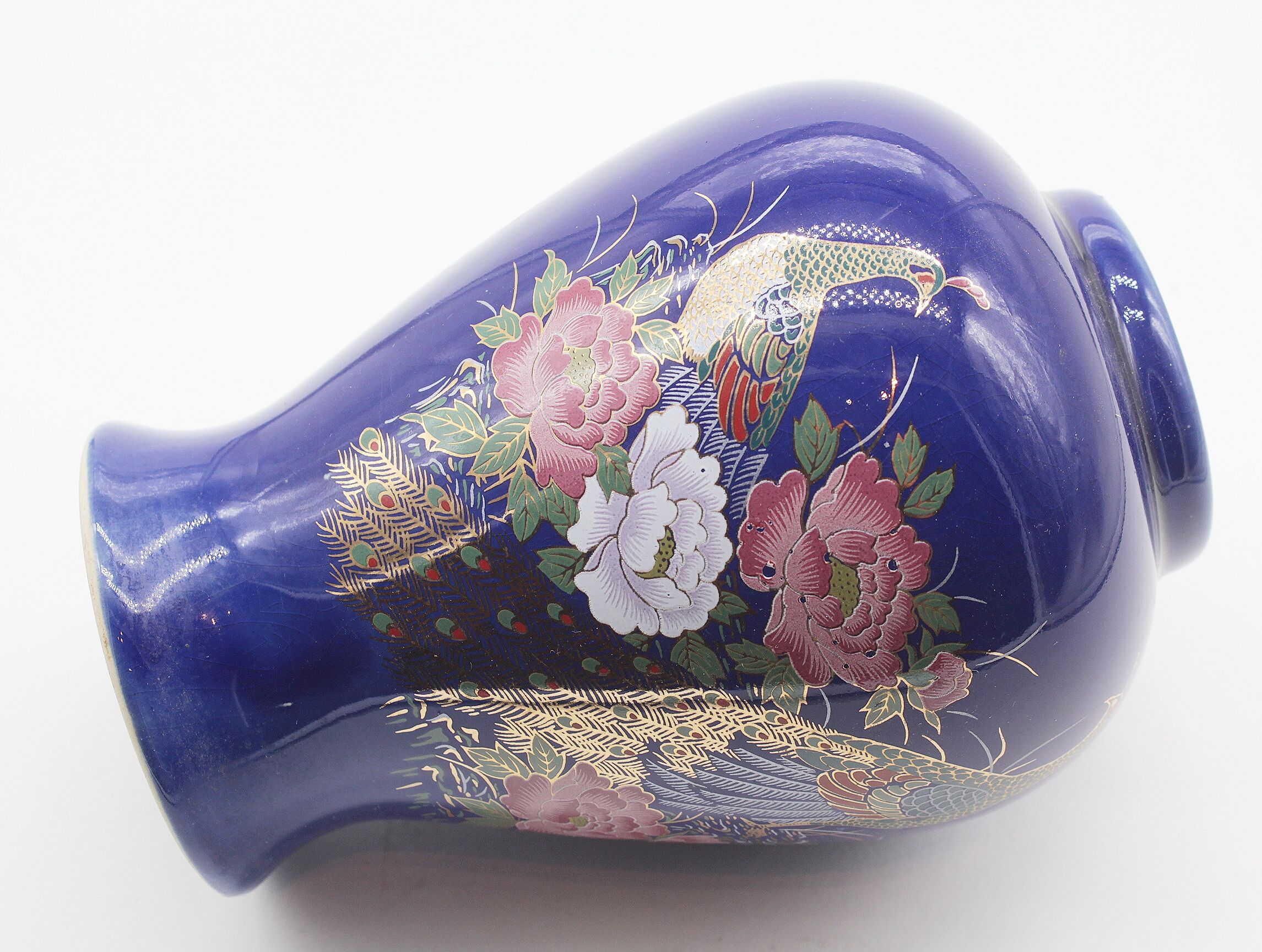 Chinese peacock ceramic vase