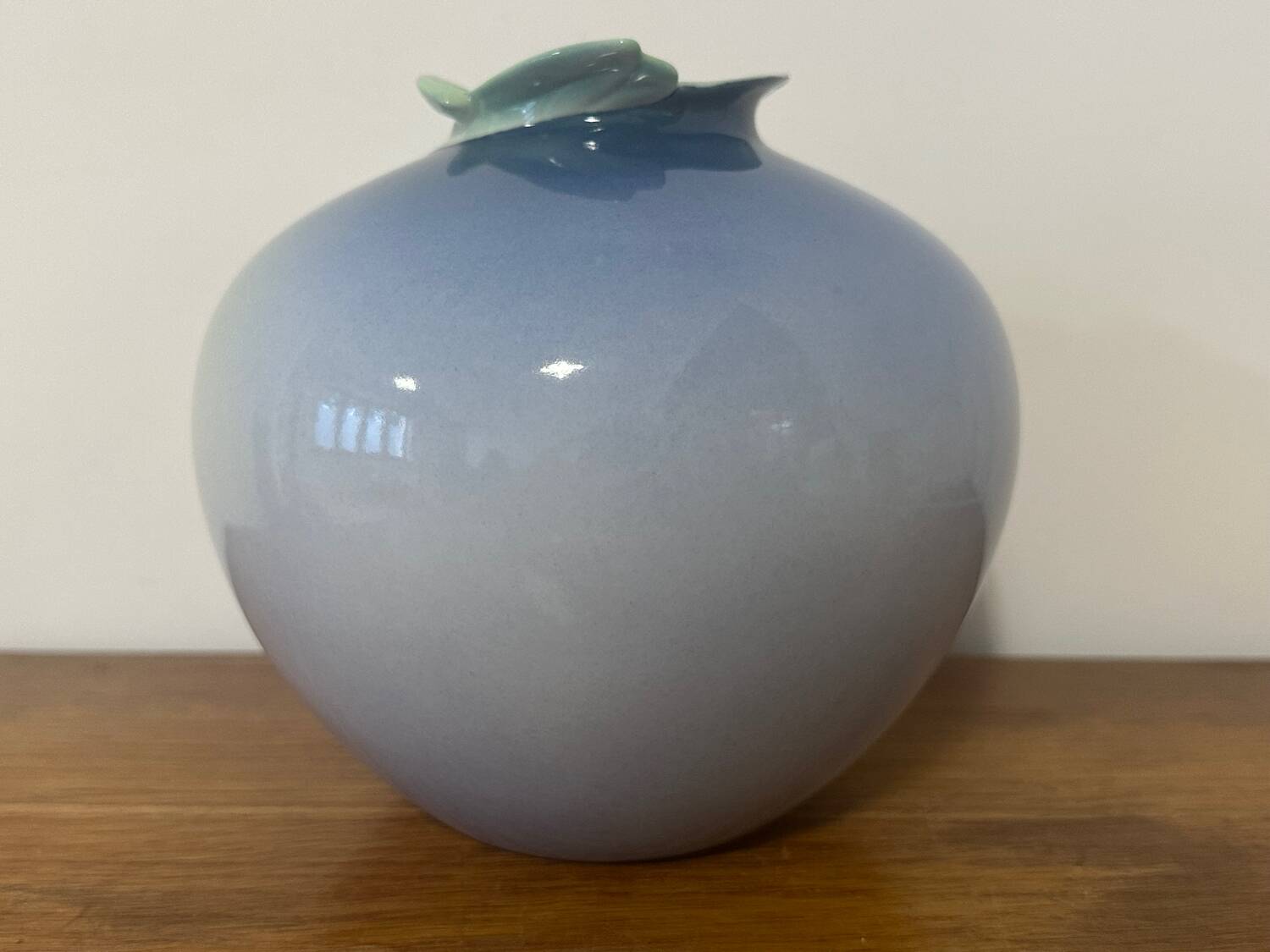 Vase Art nouveau en porcelaine signé Franz