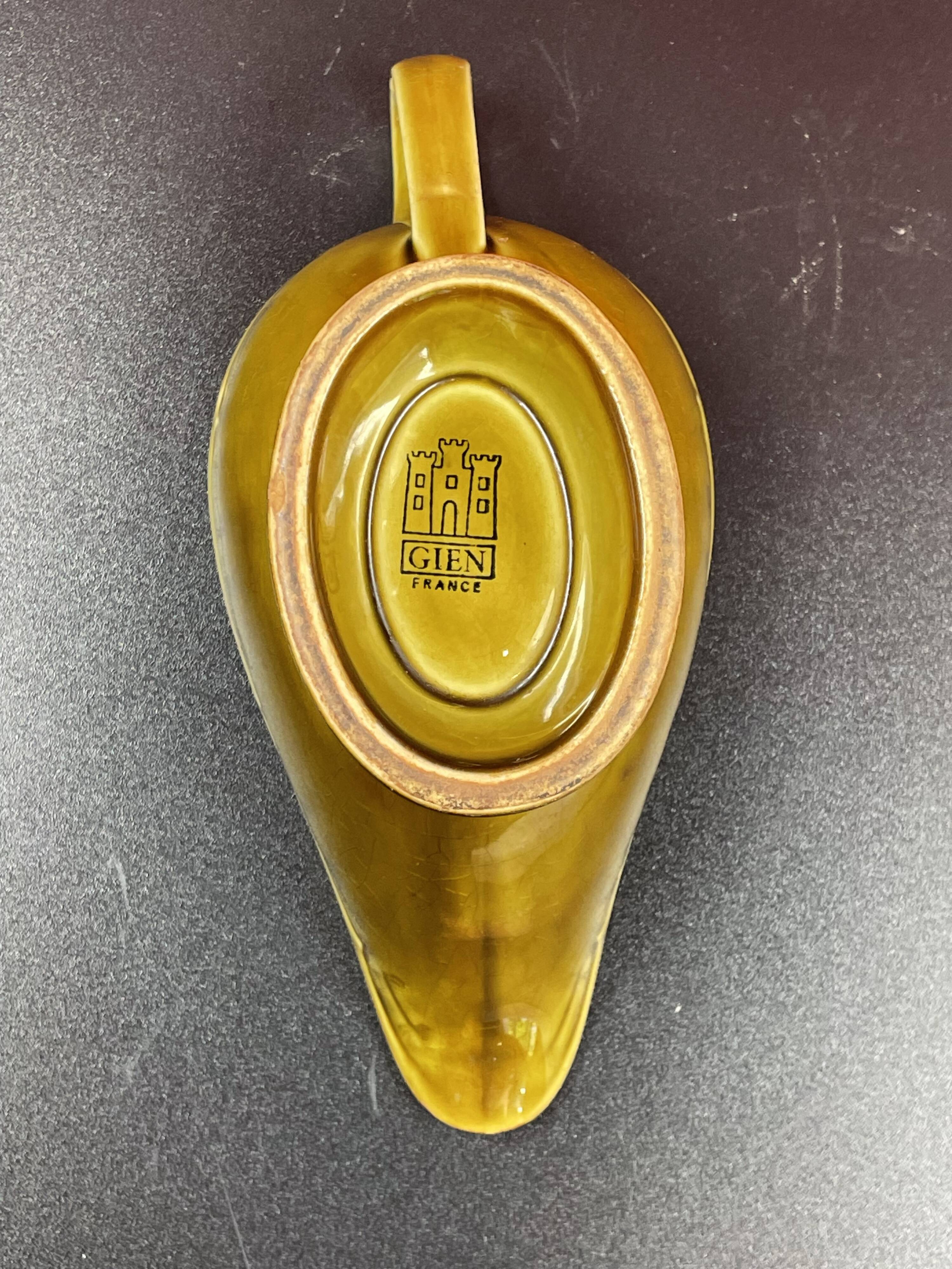 Gien, Olive green gravy boat