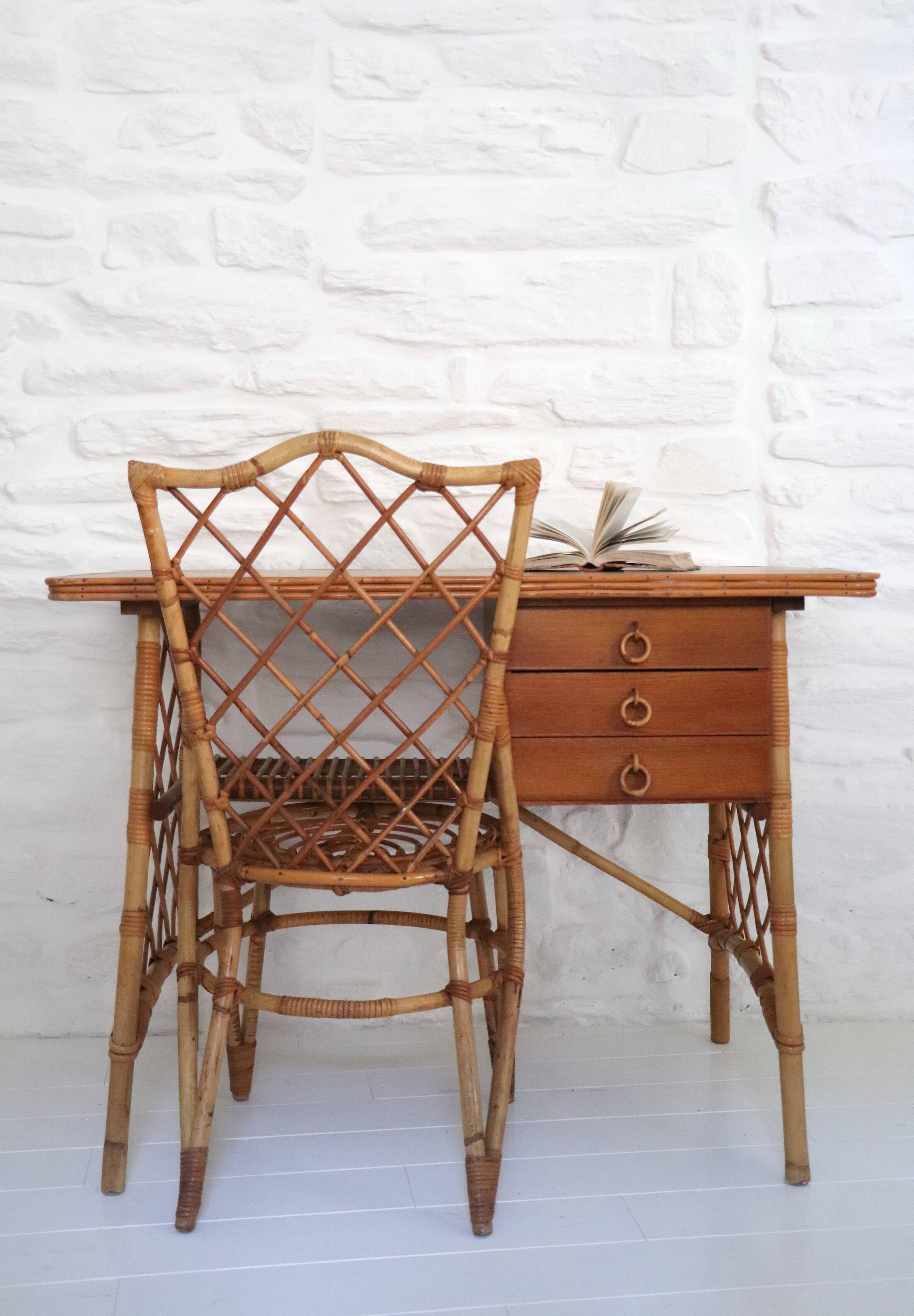 Desk and chair in rattan, Louis Sognot, 1950s-1960s.