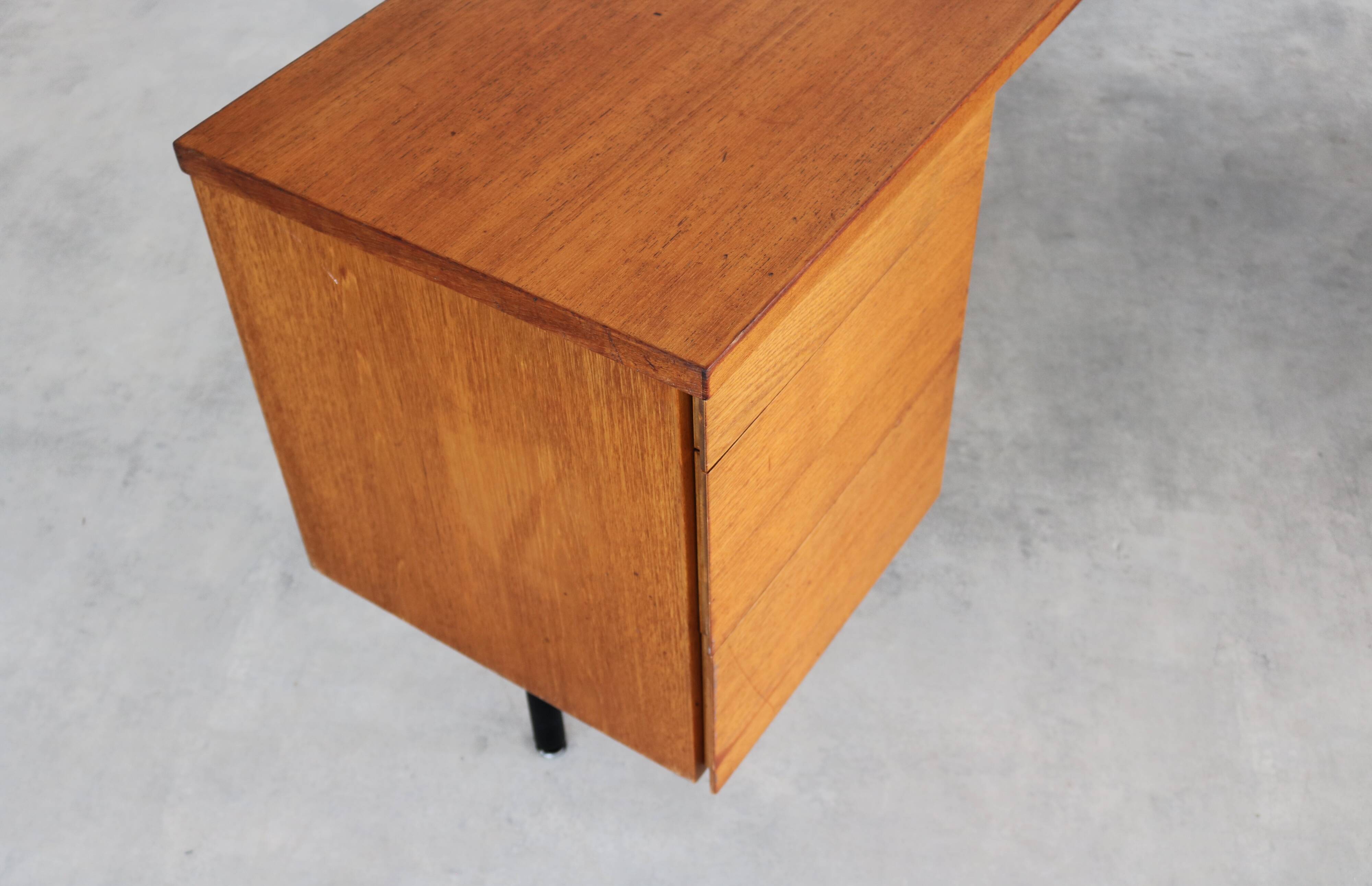 vintage executive desk | desk | teak | Knoll