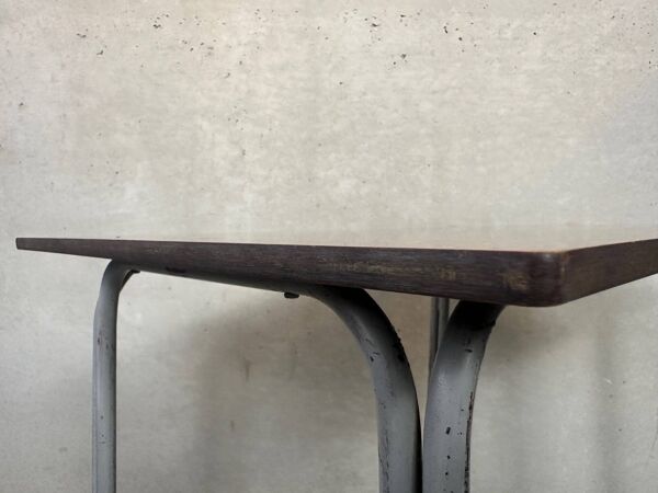 Table d'école industrielles vintage – acier et composite