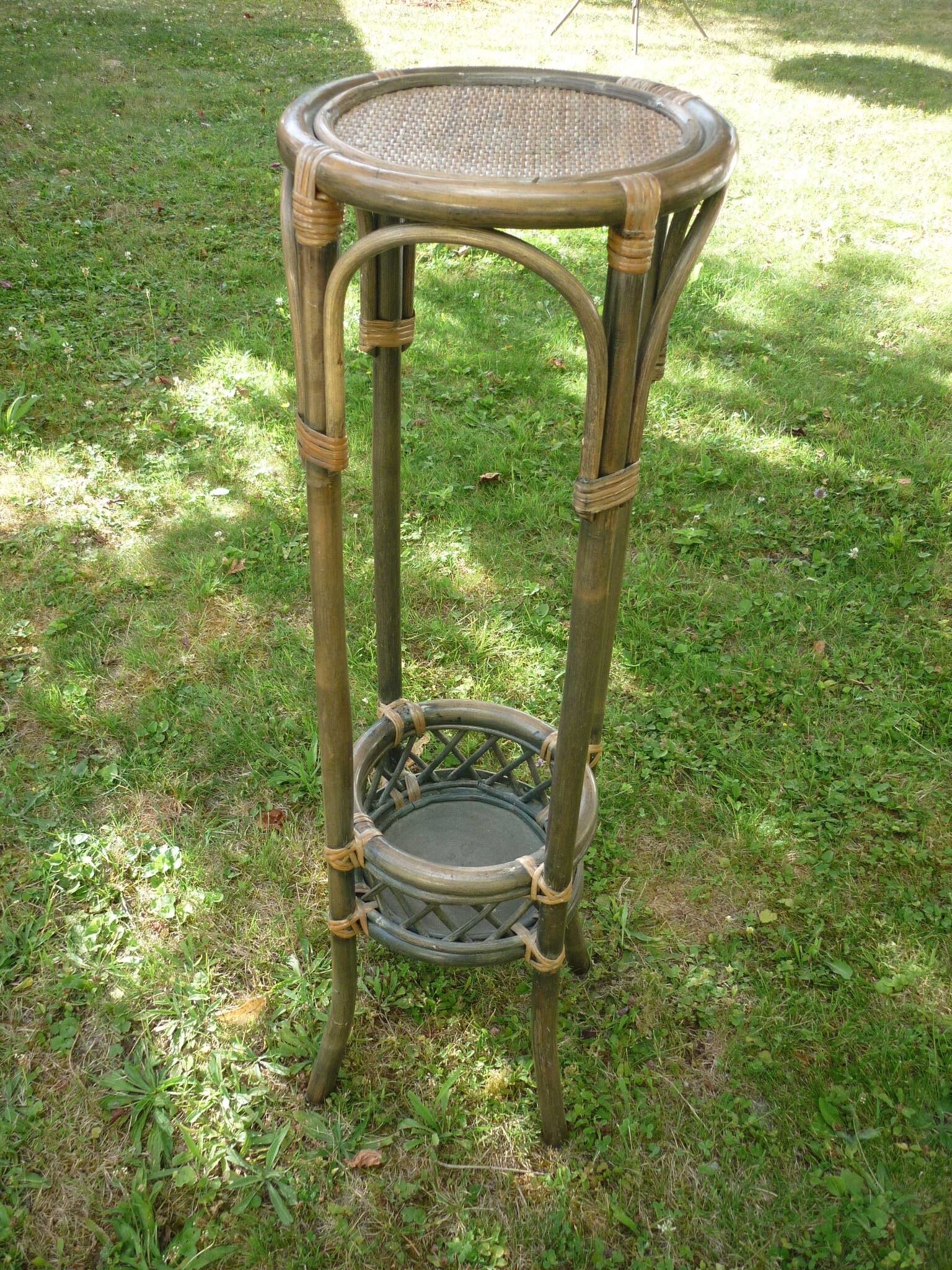 Side table in rattan and bamboo