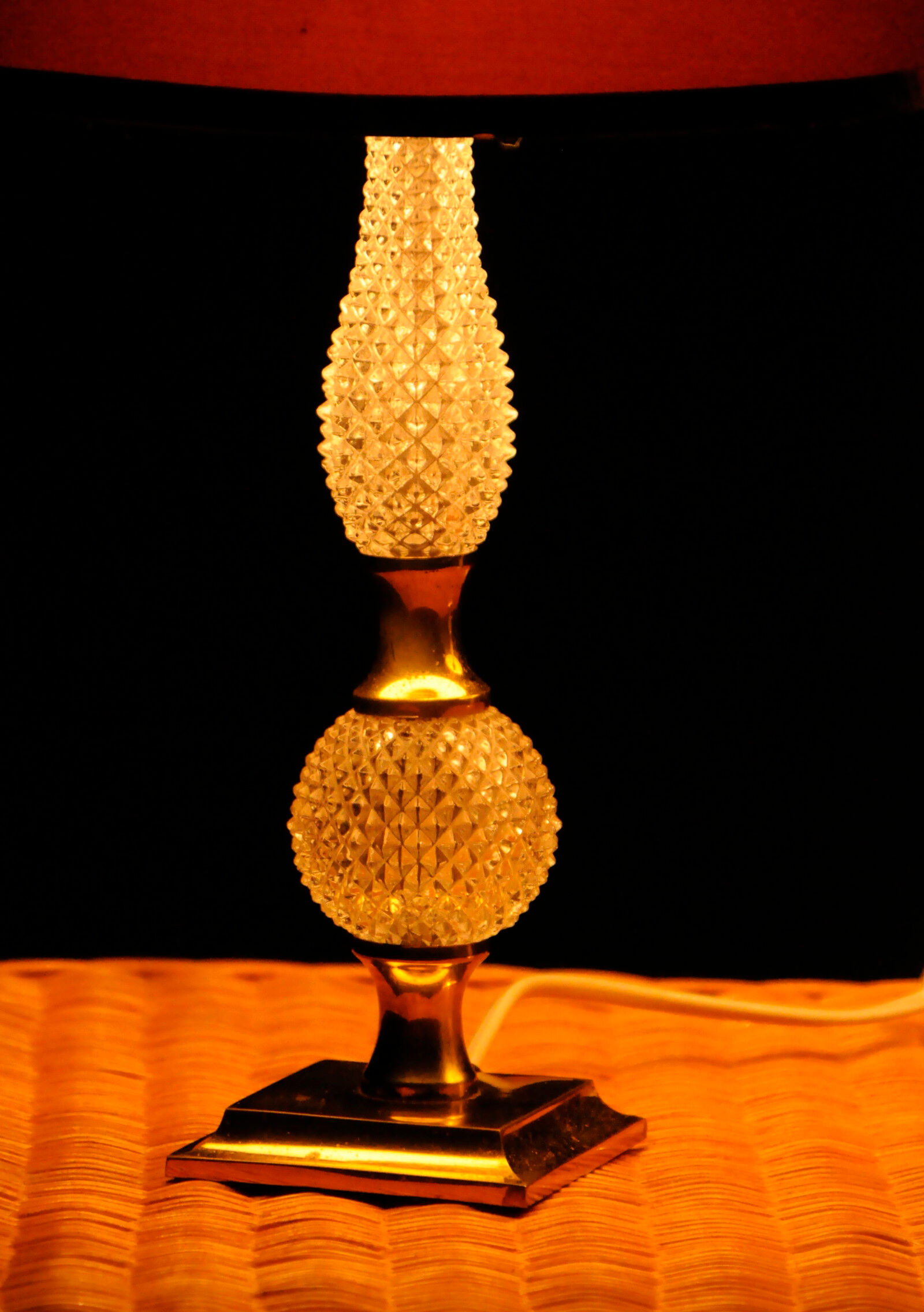 Paire de lampes en verre, modèle baccarat, xxe siècle