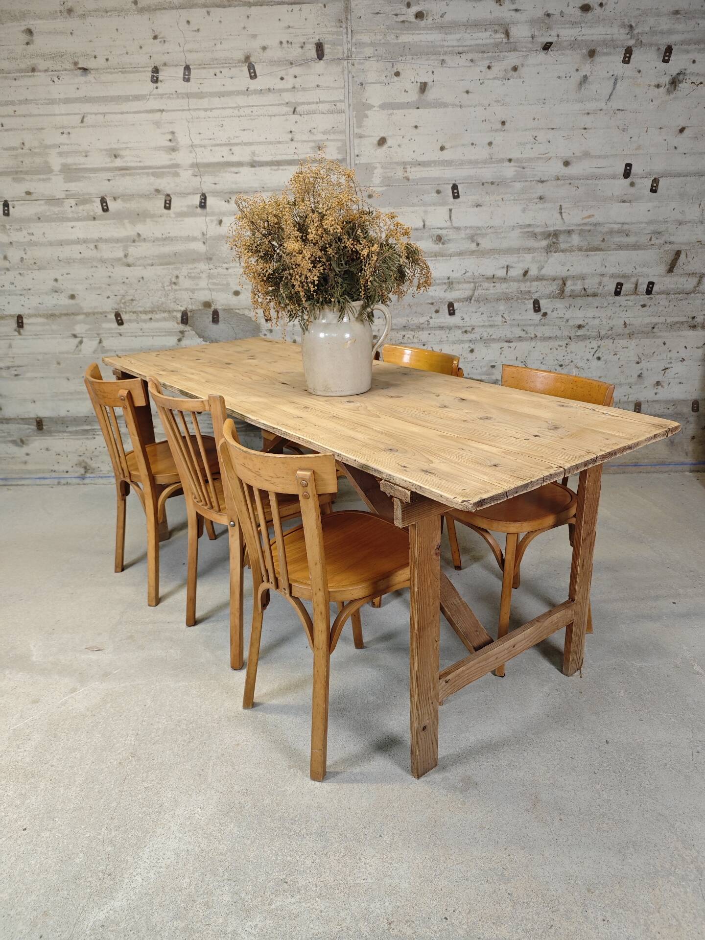 Pine garden table