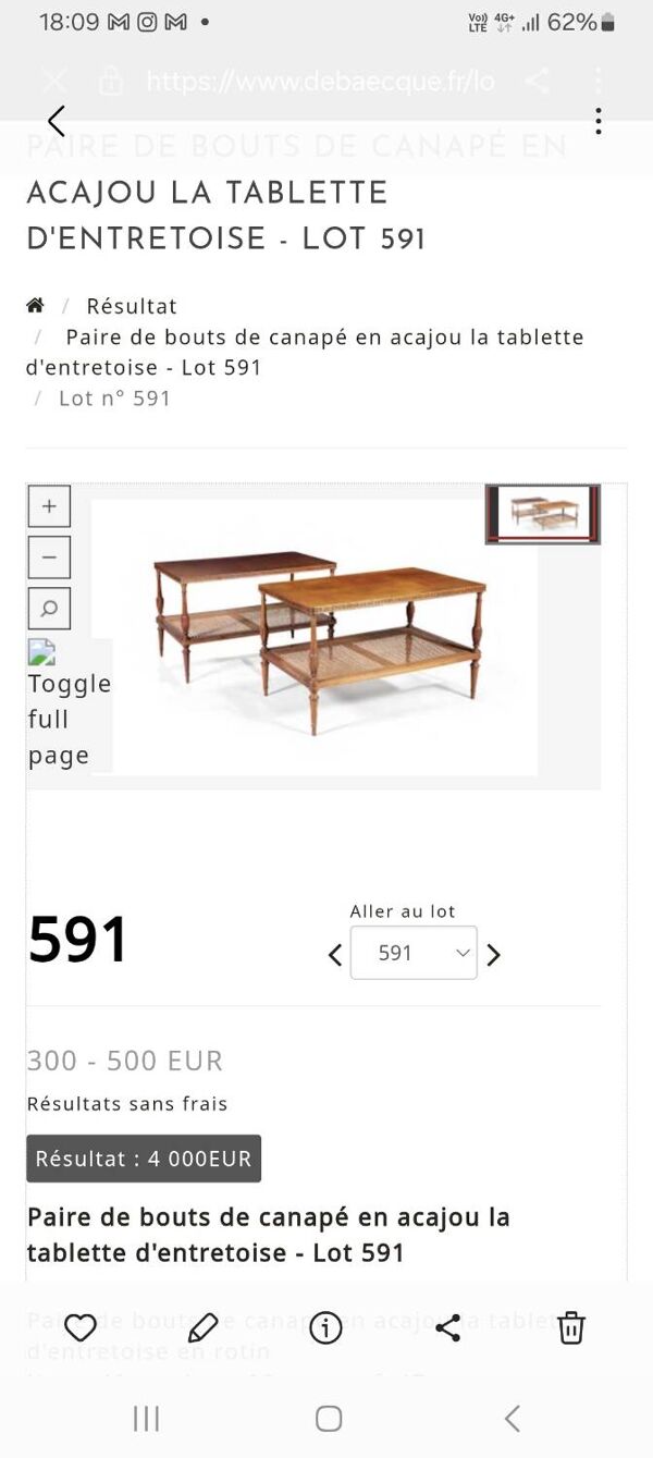 Table basse / bout de canapé en acajou avec tablette d'entretoise en rotin