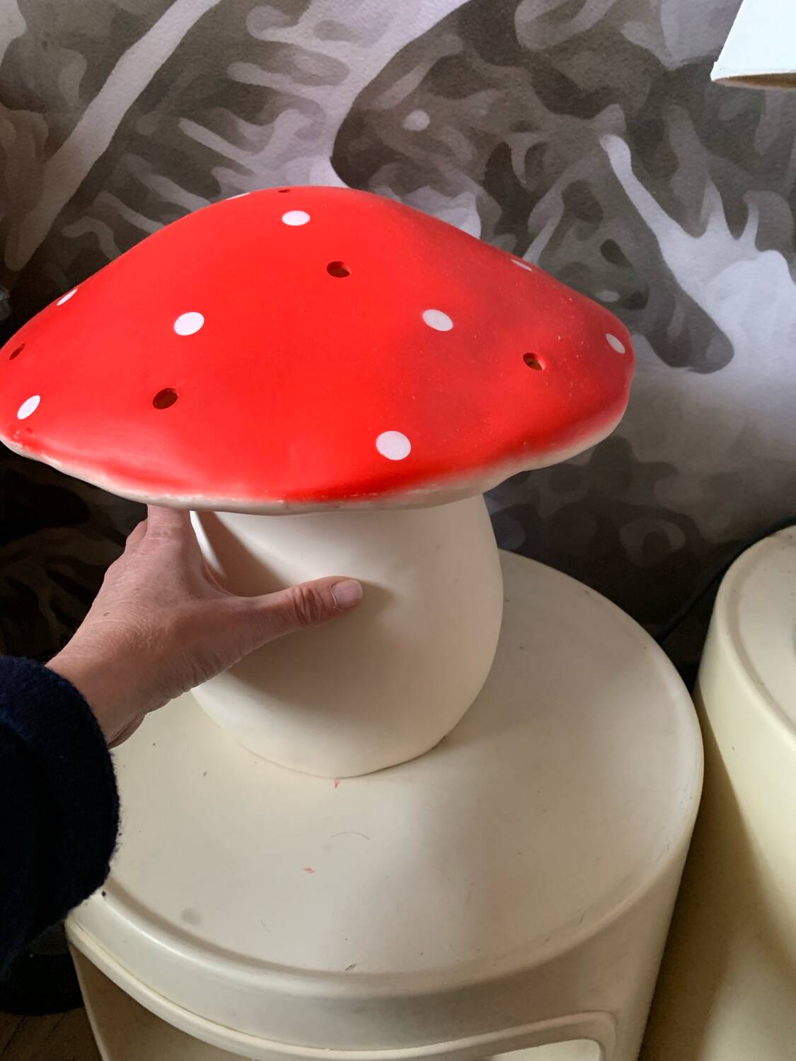 Mushroom lamp