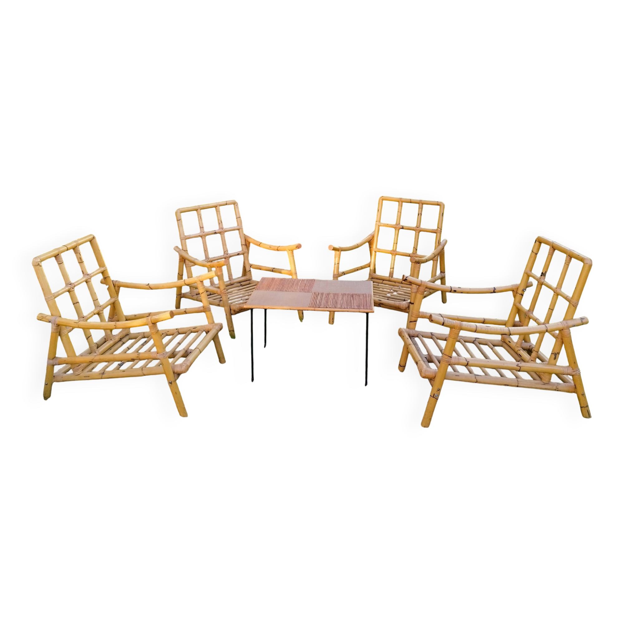 4 fauteuils en bambou et table basse vintage