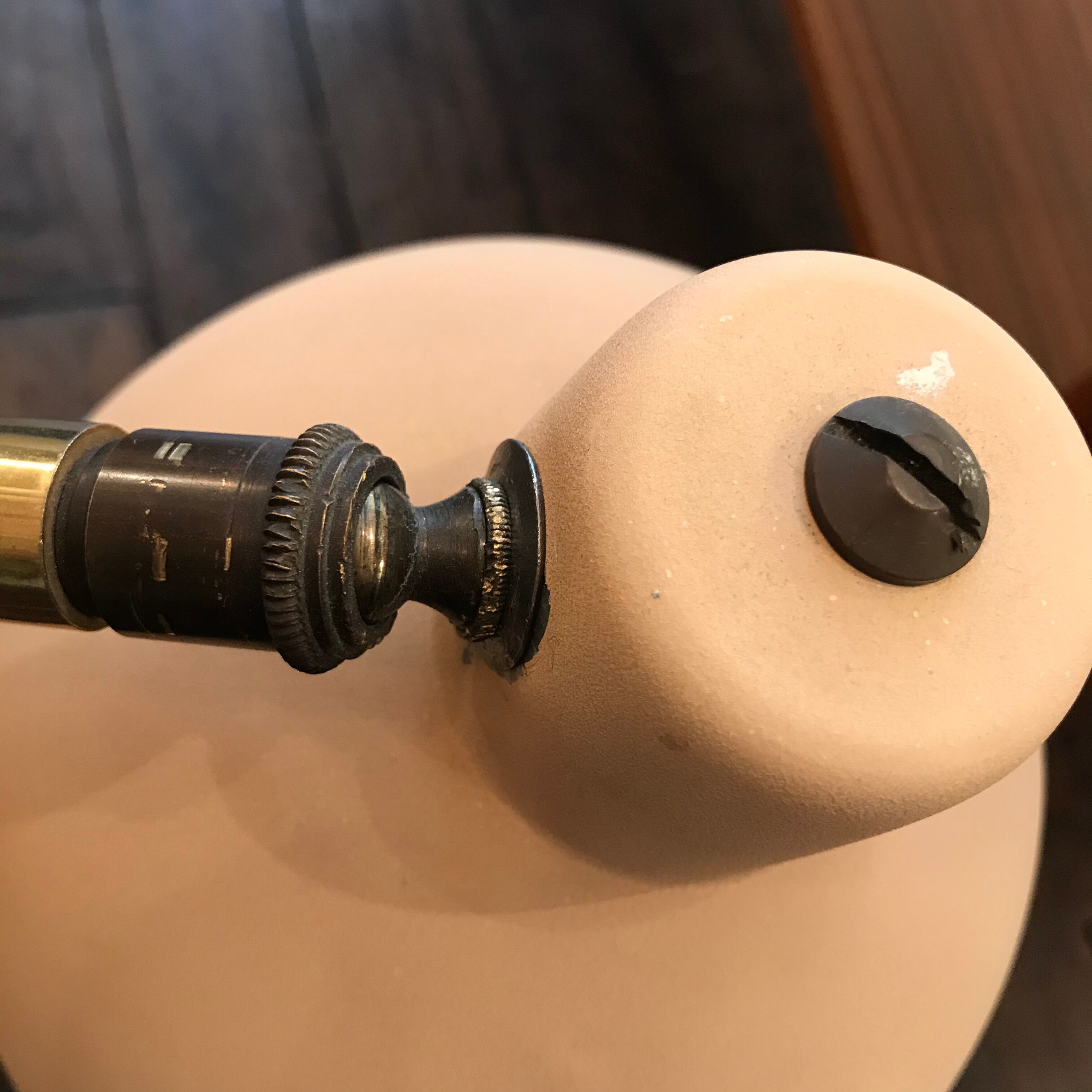 Vintage 60s beige and flexible gold desk lamp 45 cm