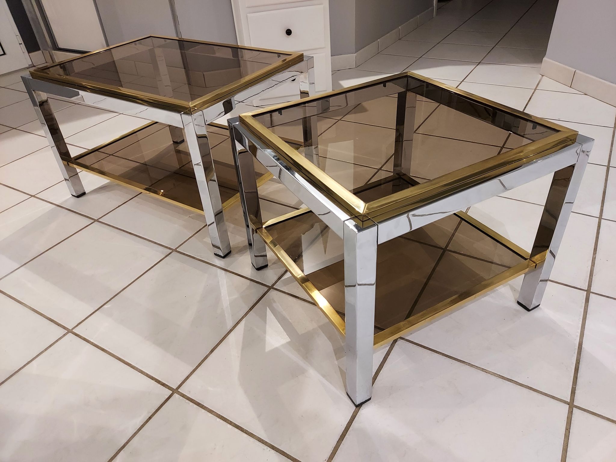 Italia lounge coffee table and vintage sofa tips ITALIA by Willy Rizzo 1970