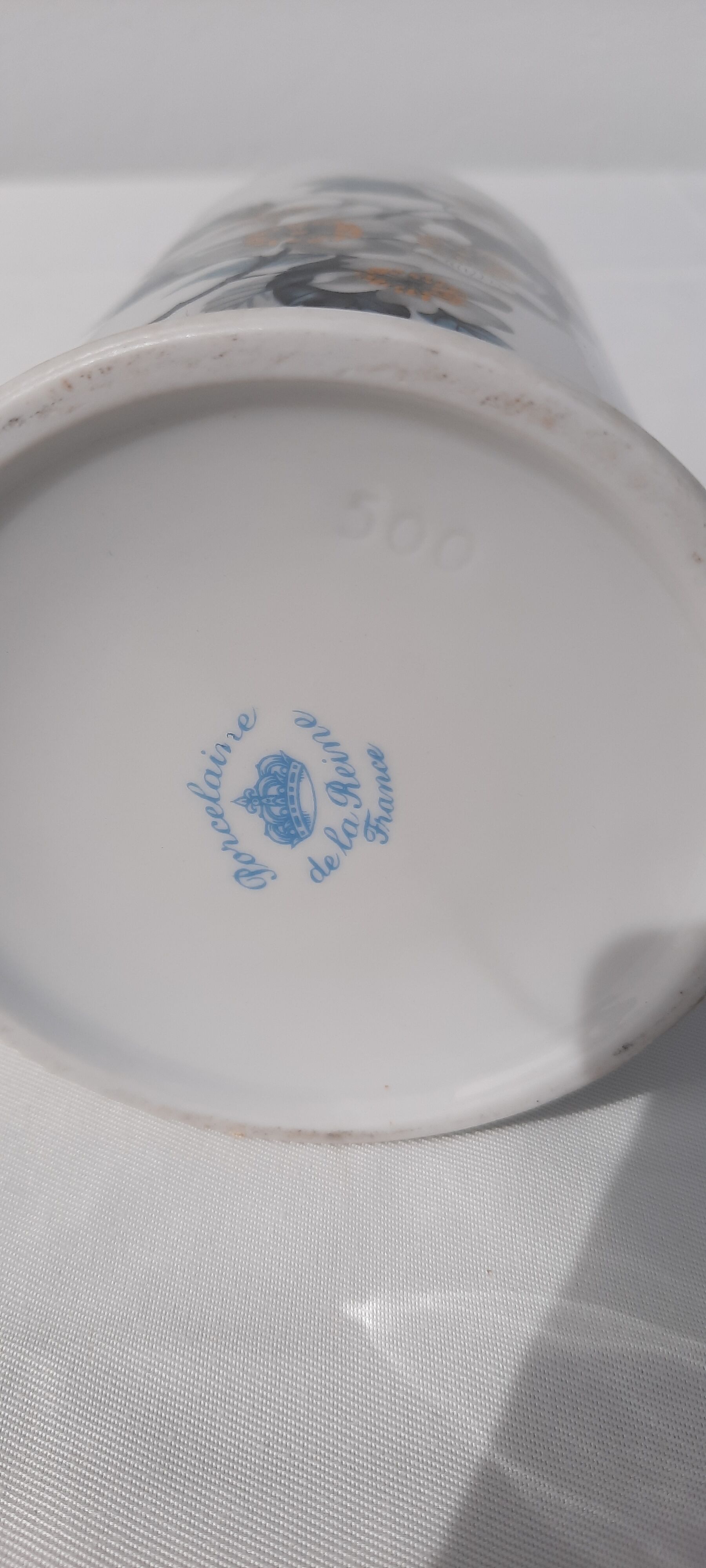 Queen's porcelain vase