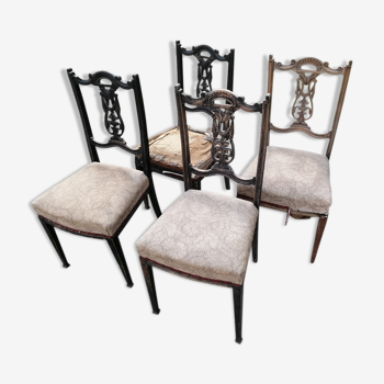 Lot 4 chairs "Chippendale"