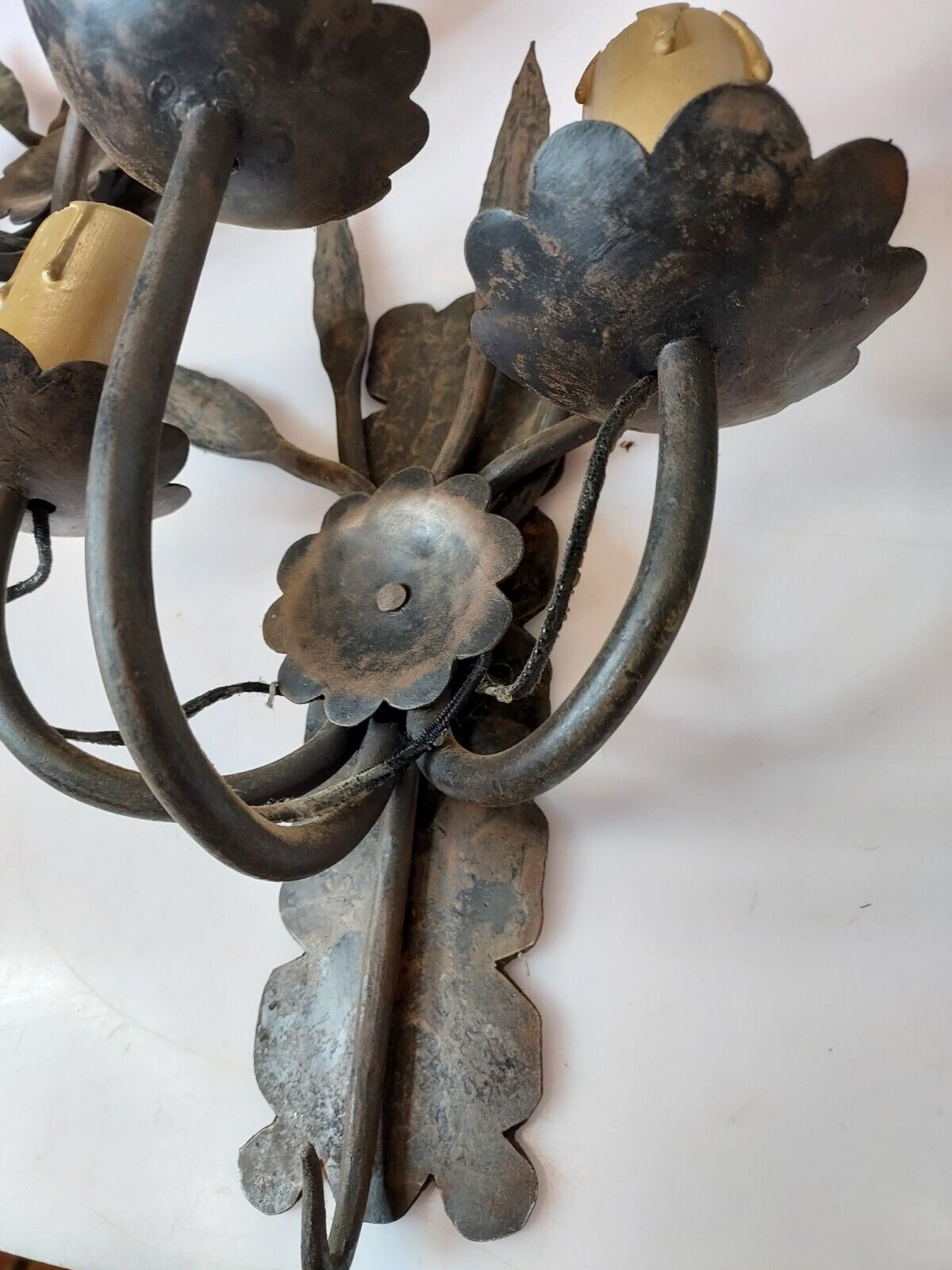 4 wrought iron sconces