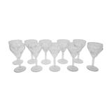 10 verres à pied en verre ciselé