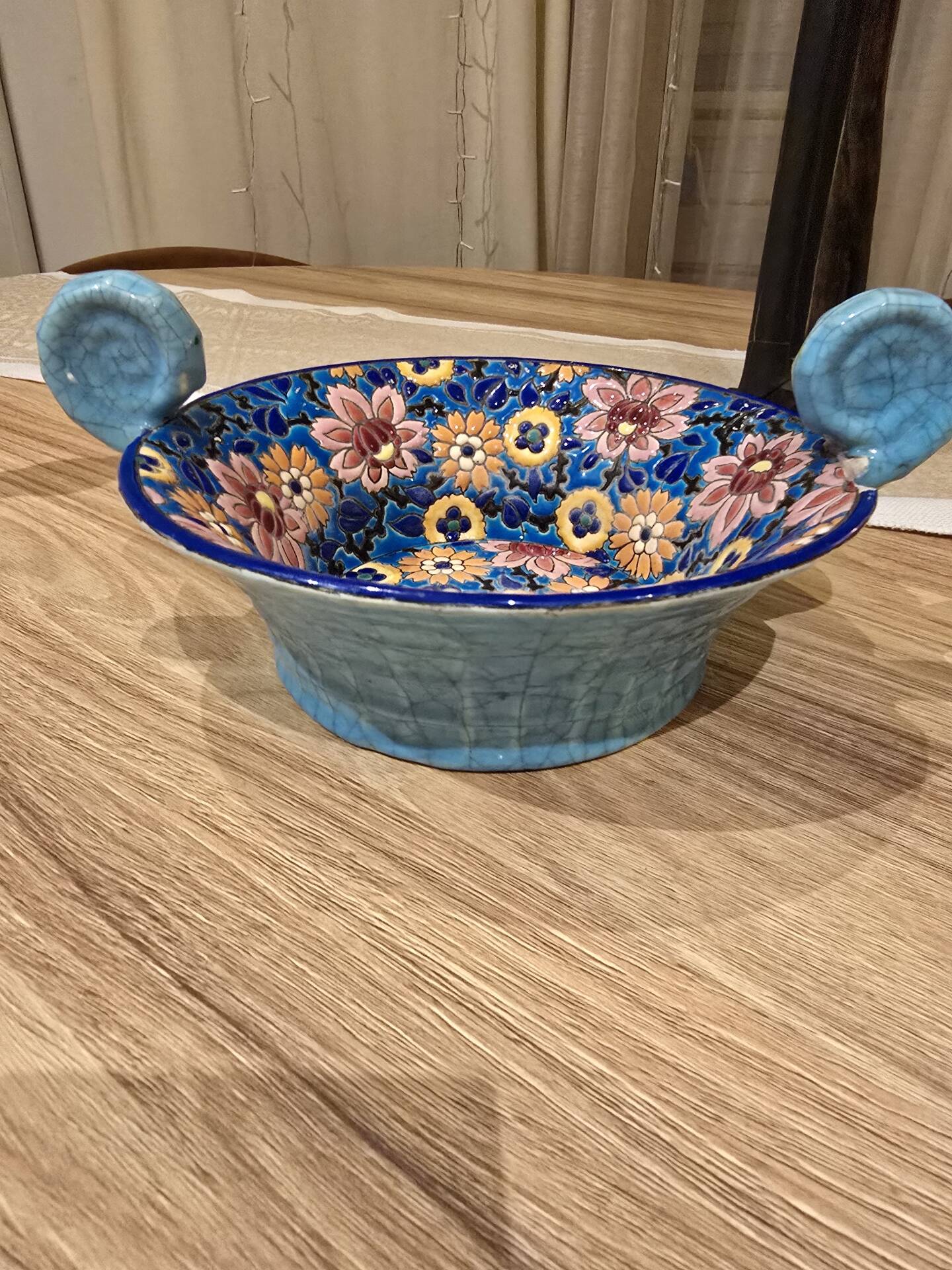 Enamel plate