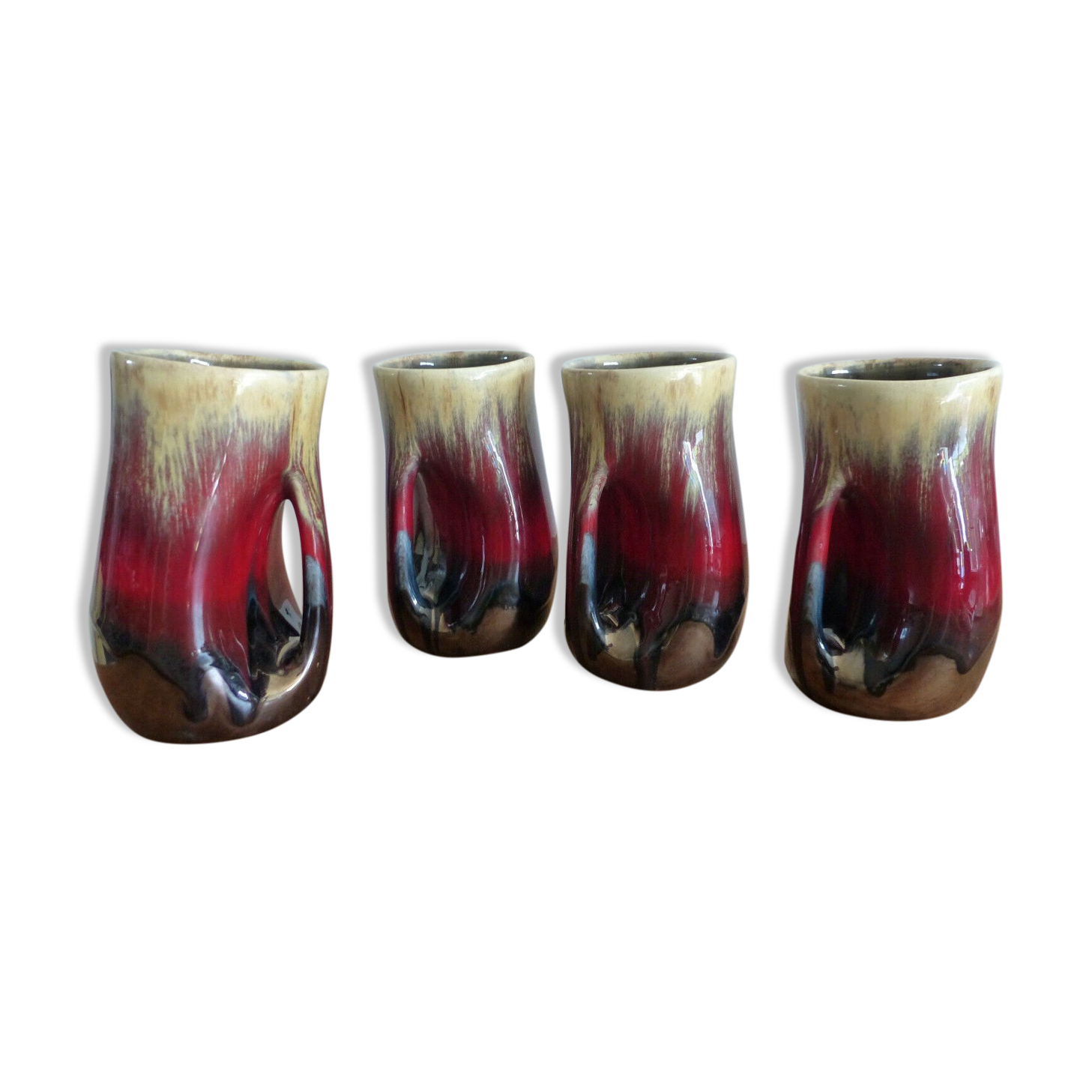 Series of 4 mugs or ceramic cups in vallauris style