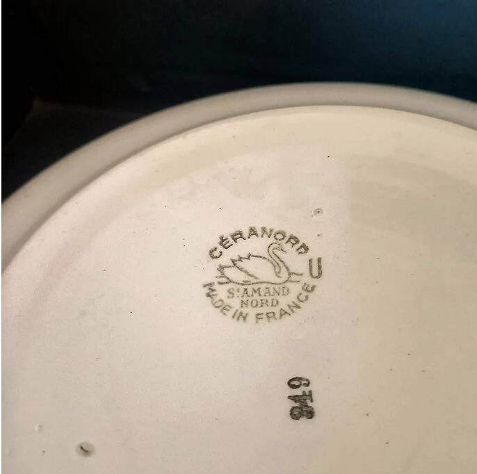Saint-Amand tureen