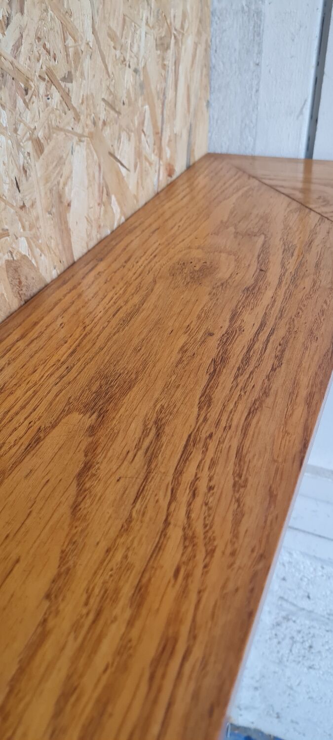 String corner wall shelf