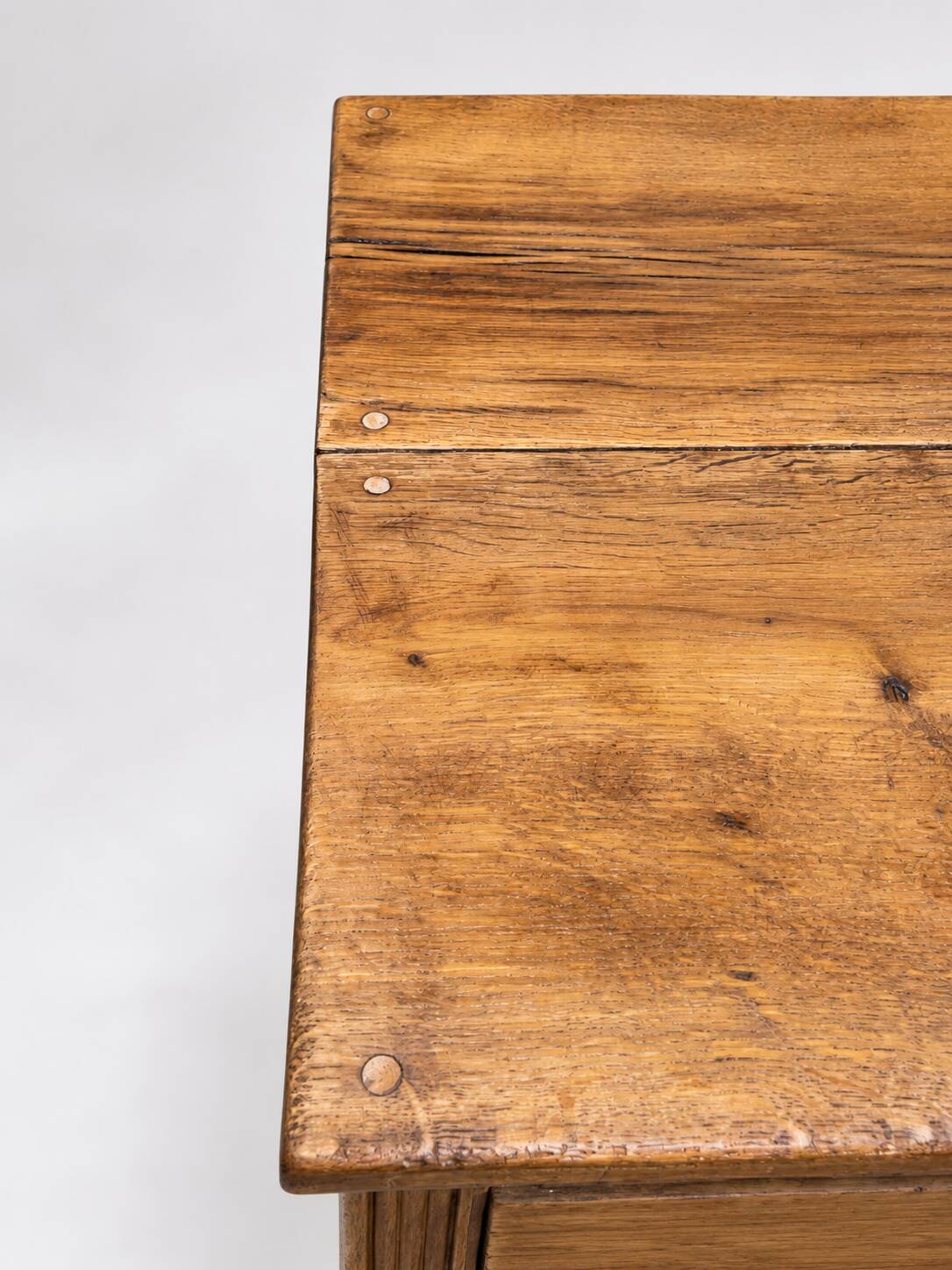 Antique workshop furniture with 9 solid wood drawers.