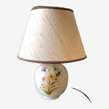 Ceramic lamp flower pattern