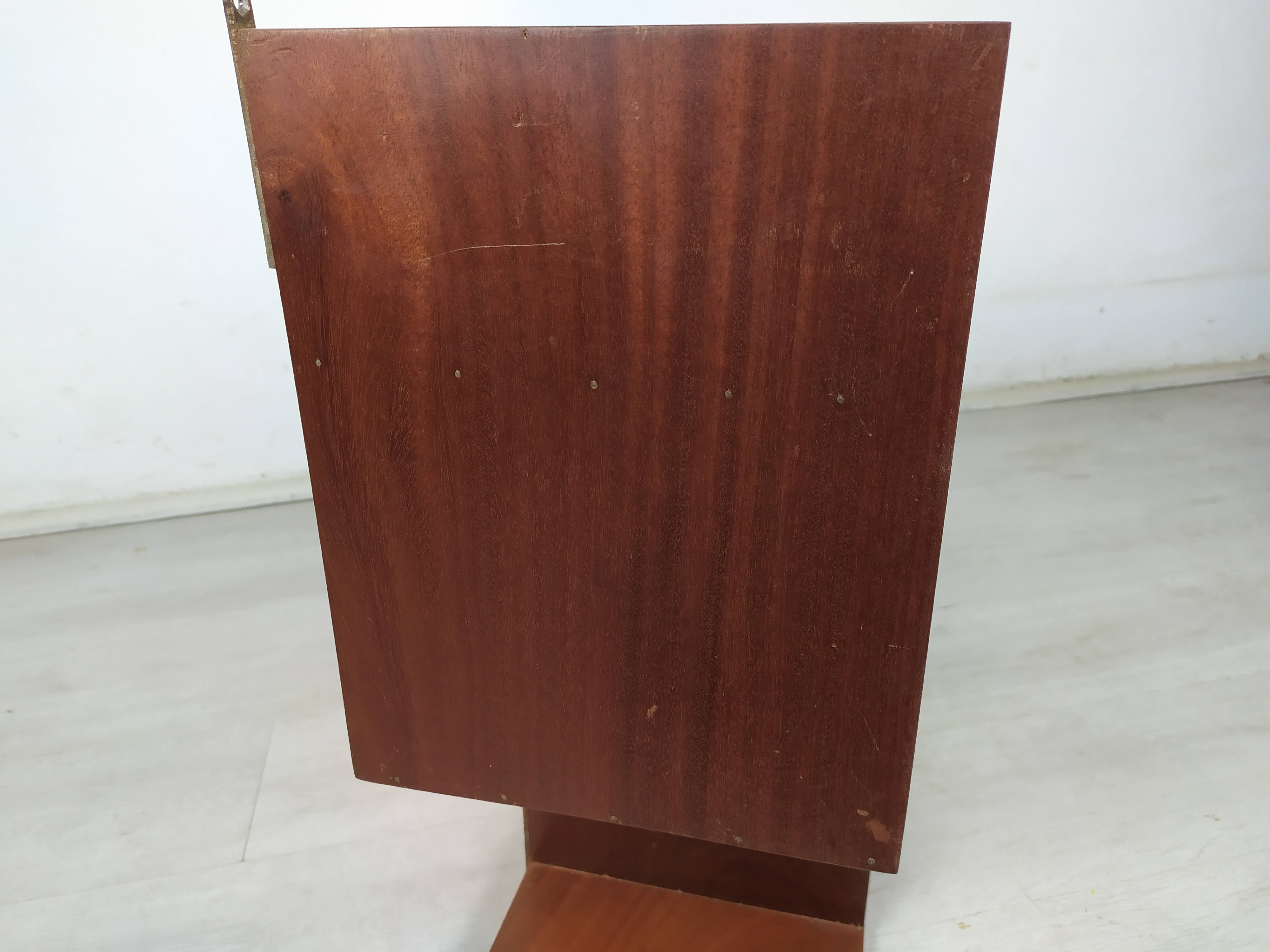 Vintage wall shelf accawed