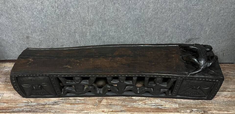 Bamileke bed from Cameroon, hand carved from a single piece of wood