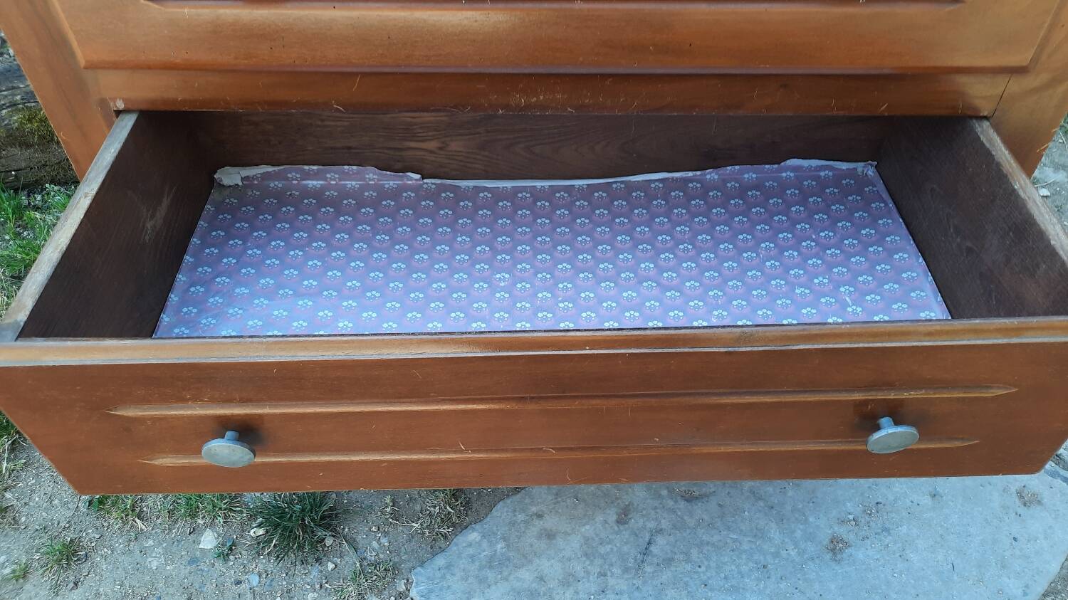 Vintage chest of drawers