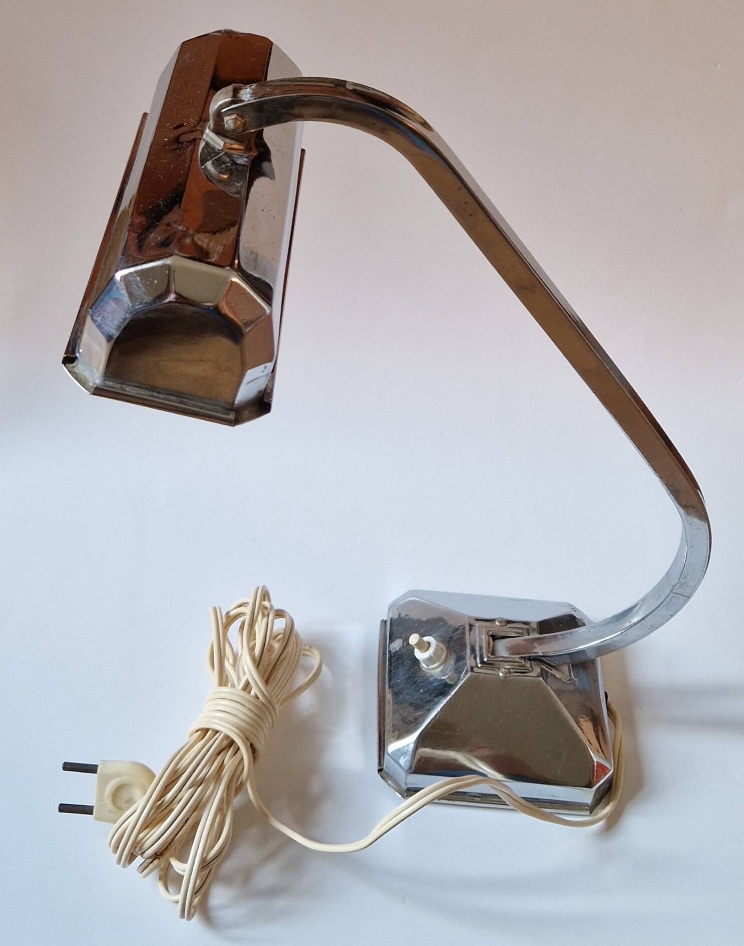 Pirouette art deco desk lamp, 1930s, chrome-plated metal