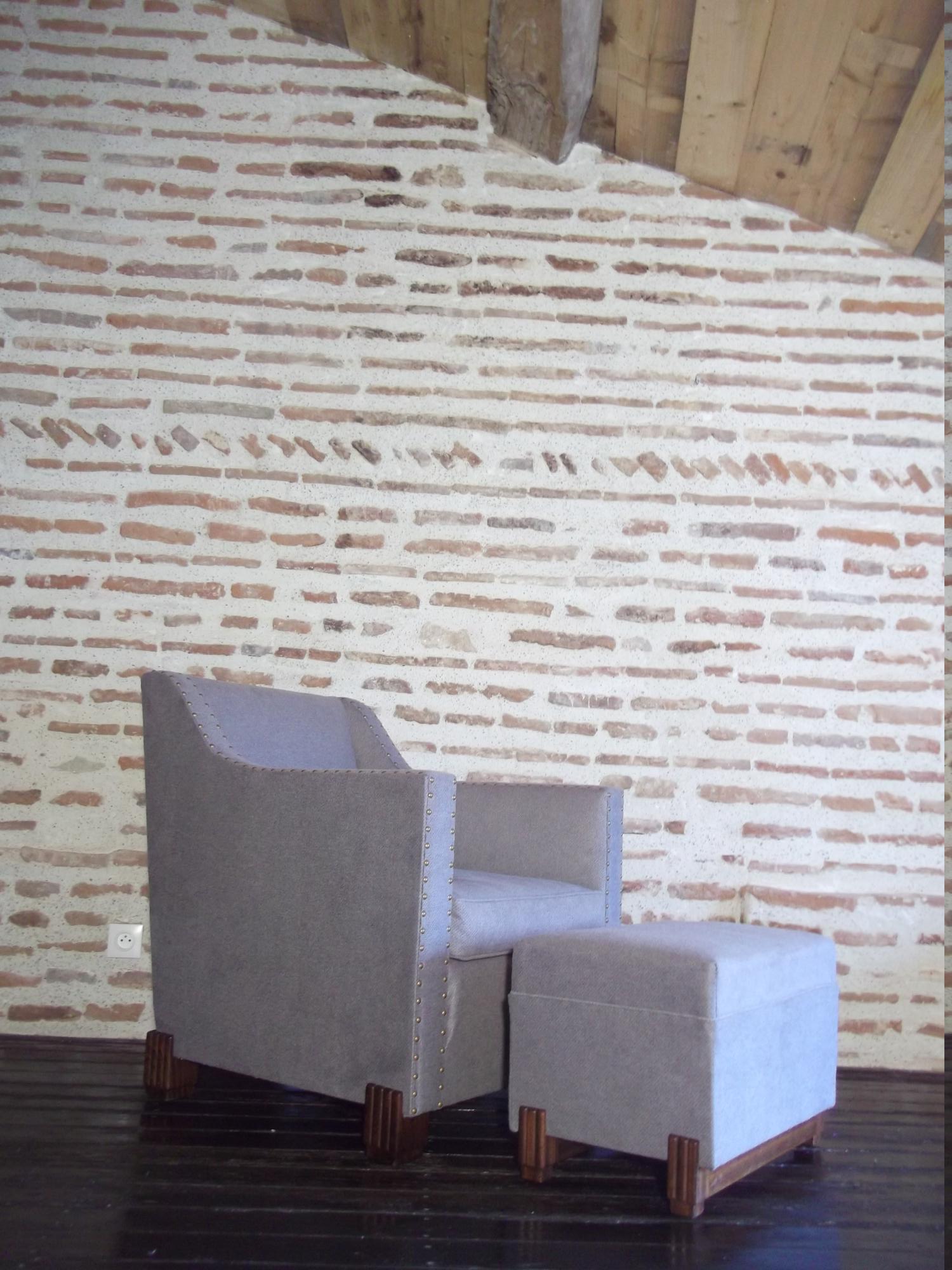 Art Deco chair with otoman