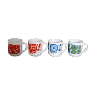 mugs Arcopal Mobil 70s