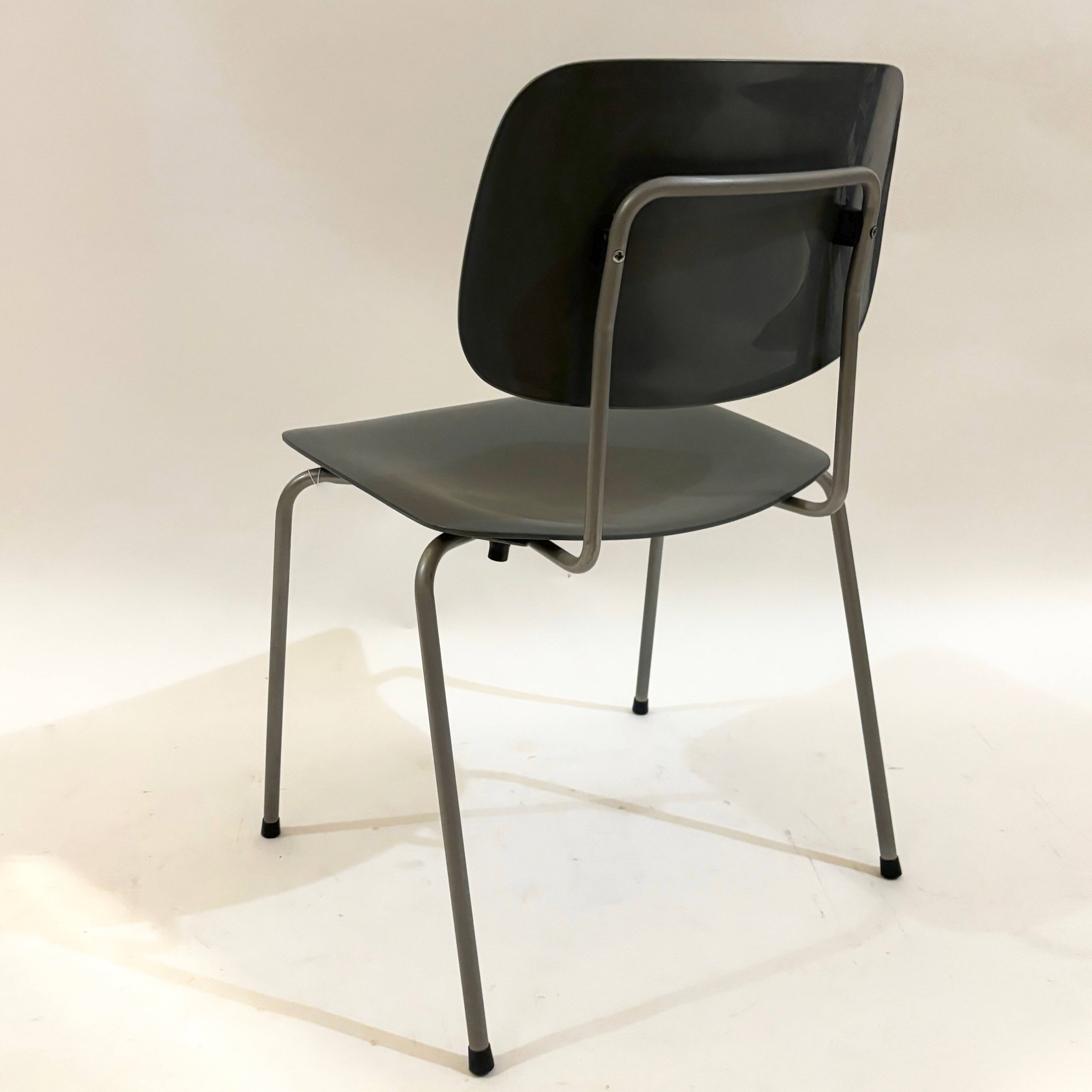 Chaise années 70