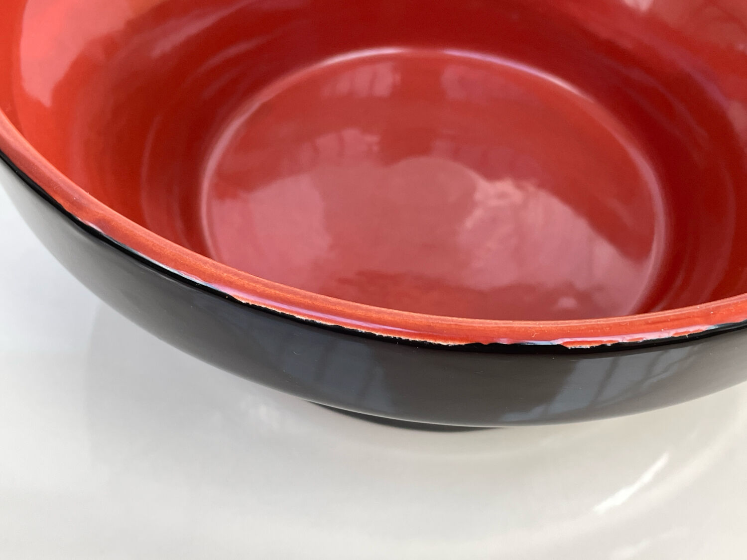 Large vintage salad bowl - Ceramic, Black and red - 1970s