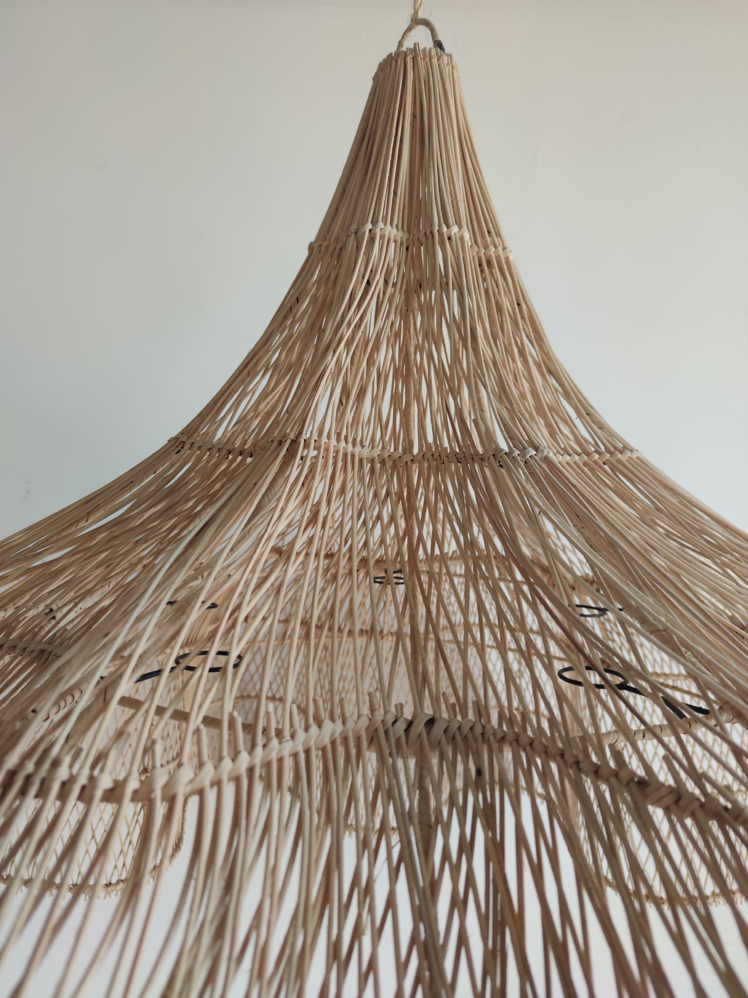 Huge rattan suspension in the shape of a corolla H:1m; D: 1m50