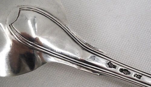 Serving spoon, silver, 18th century, straight thread pattern.