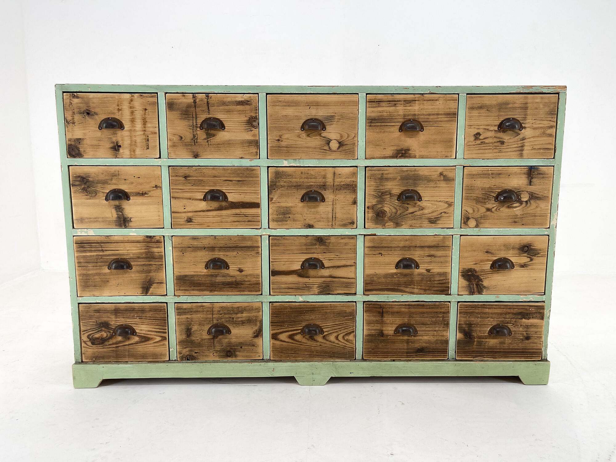 Vintage industrial wooden cabinet with original handels, 1930's